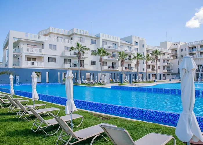 Blue Lagoon Kosher Hotel