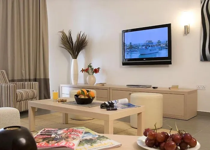 Blue Lagoon Kosher Hotel 4*