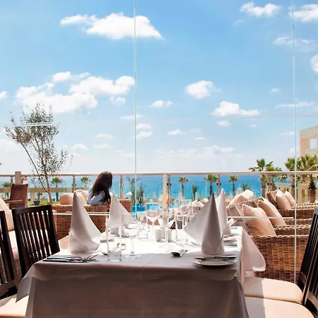 Blue Lagoon Kosher מלון 4*