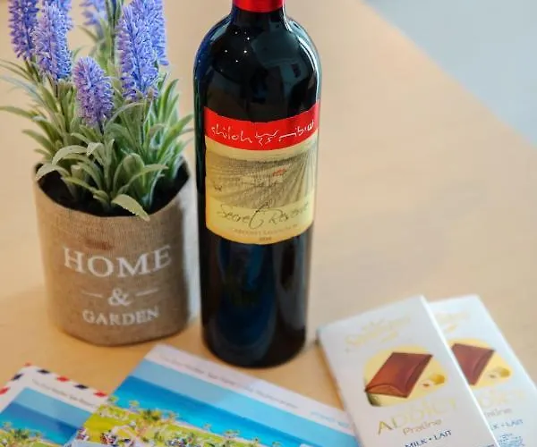 Blue Lagoon Kosher מלון פאפוס