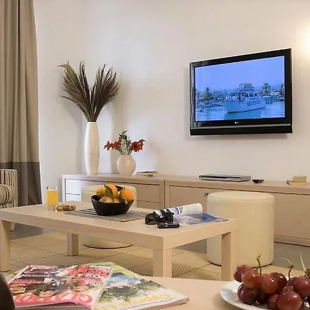 Blue Lagoon Kosher Hotel 4*