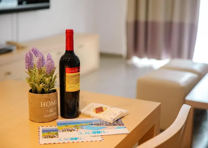 Blue Lagoon Kosher 4*