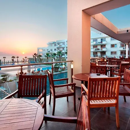 Blue Lagoon Kosher Hotel